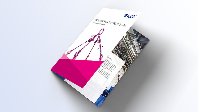 Produktkatalog für das Anschlagmittel-System von RUD, mit pinkem Designelement und Abbildung der Kette.